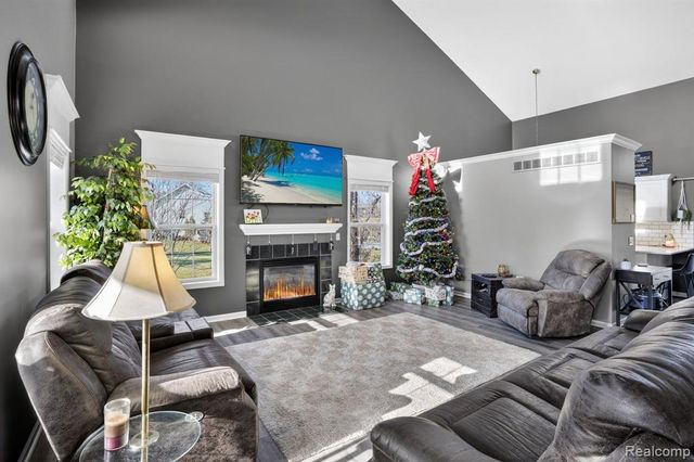 9055 Hegel Road, Goodrich, MI 48438