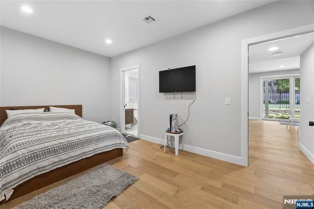 68 Serpentine Road, Demarest, NJ 07627