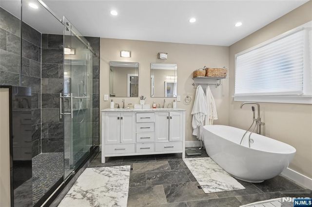 68 Serpentine Road, Demarest, NJ 07627
