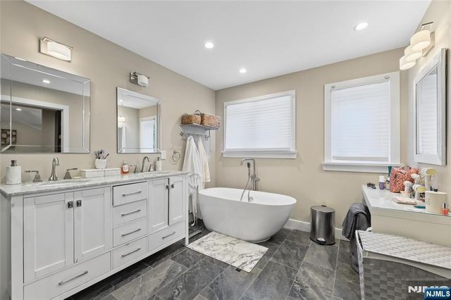 68 Serpentine Road, Demarest, NJ 07627