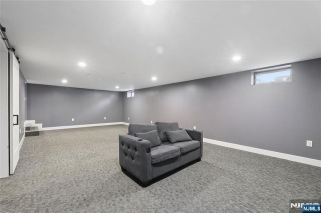 68 Serpentine Road, Demarest, NJ 07627