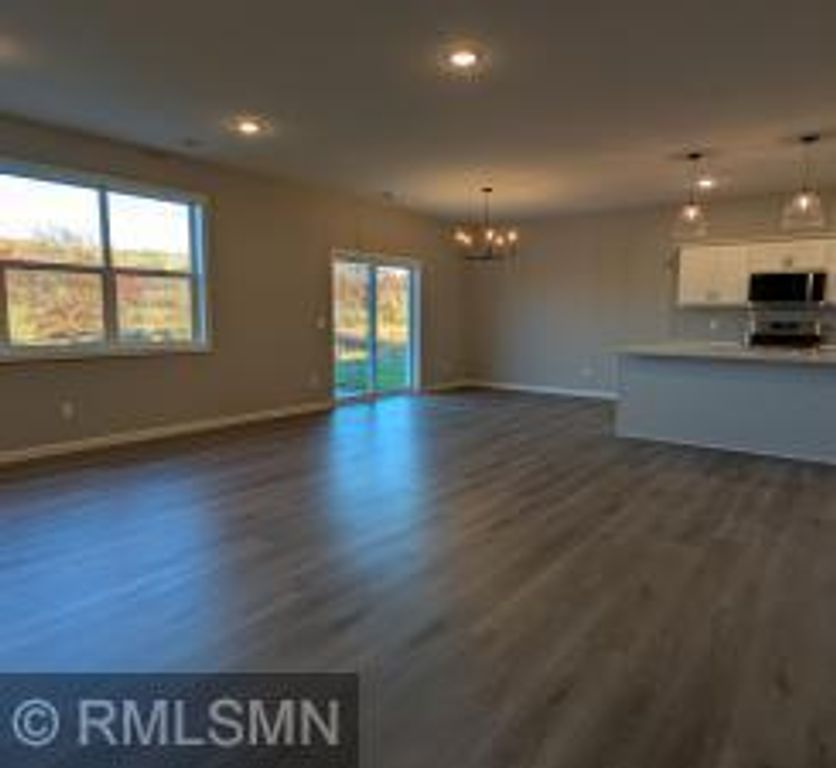 10593 Goodview Avenue S, Cottage Grove, MN 55016 — photo 4
