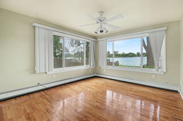 5131 Elizabeth Lake Road, Waterford, MI 48327