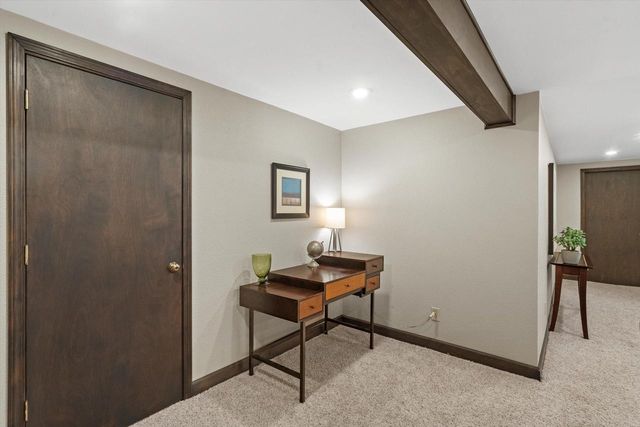 W148N6964 Terriwood DRIVE, Menomonee Falls, WI 53051