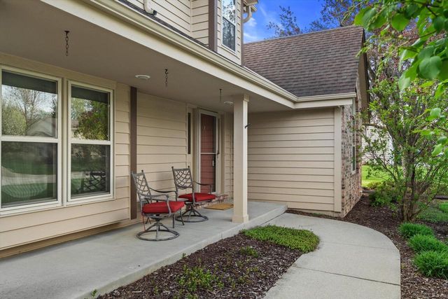 W148N6964 Terriwood DRIVE, Menomonee Falls, WI 53051