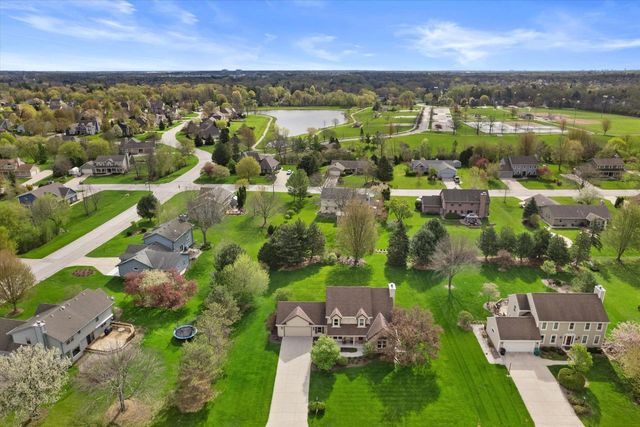 W148N6964 Terriwood DRIVE, Menomonee Falls, WI 53051