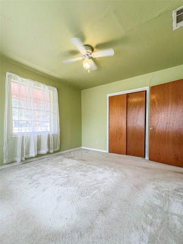 2706 Bois D Arc Street, Commerce, TX 75428