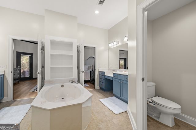 401 River Oaks Drive 401, Richmond Hill, GA 31324