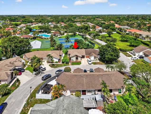 9667 Sunny Isle Circle, Boca Raton, FL 33428