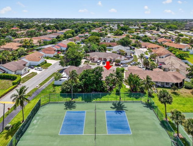 9667 Sunny Isle Circle, Boca Raton, FL 33428