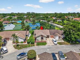 9667 Sunny Isle Circle, Boca Raton, FL 33428
