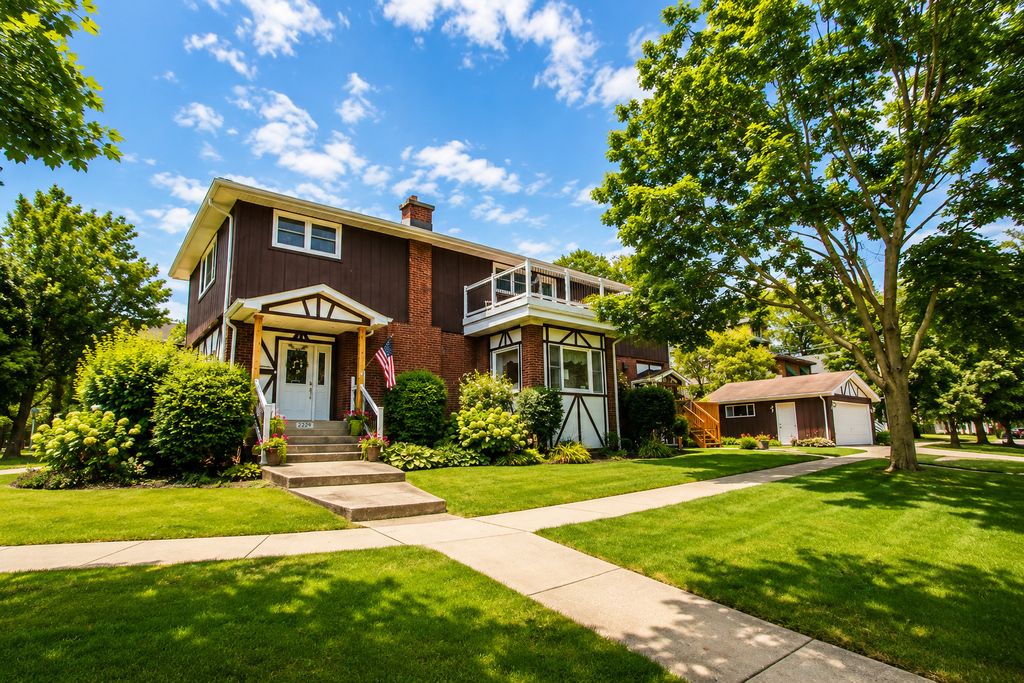 2269 W 109th Street, Chicago, IL 60643 — exterior
