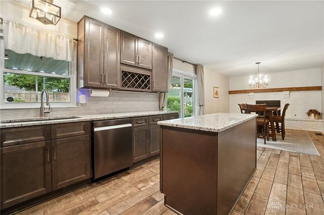 110 Paw Paw Drive, Springboro, OH 45066