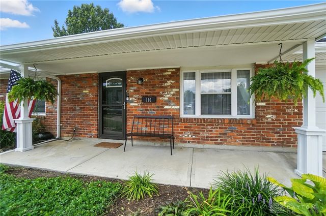 110 Paw Paw Drive, Springboro, OH 45066