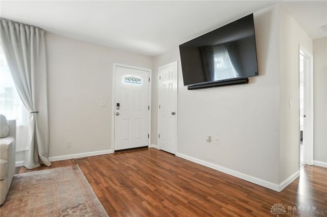 110 Paw Paw Drive, Springboro, OH 45066