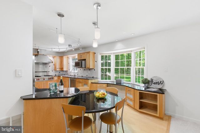 6423 JOHN JACKSON CT, Fairfax Station, VA 22039