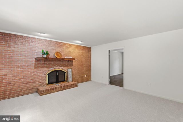 6423 JOHN JACKSON CT, Fairfax Station, VA 22039