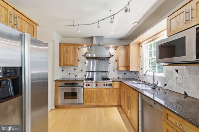 6423 JOHN JACKSON CT, Fairfax Station, VA 22039