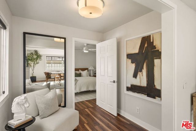 2939 S Oakhurst Avenue, Los Angeles, CA 90034