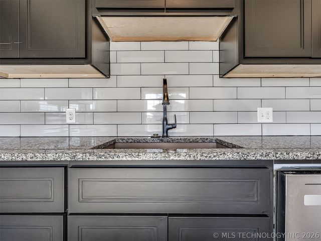 5750 S Gus Road, Chelsea, OK 74016