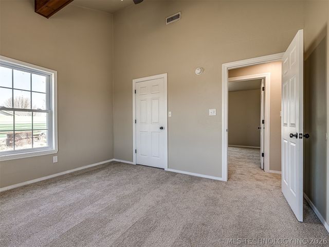 5750 S Gus Road, Chelsea, OK 74016