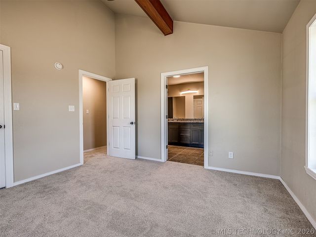 5750 S Gus Road, Chelsea, OK 74016