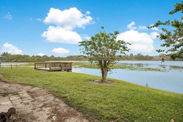 155 PEARL LAKE CAUSEWAY 206, Altamonte Springs, FL 32714