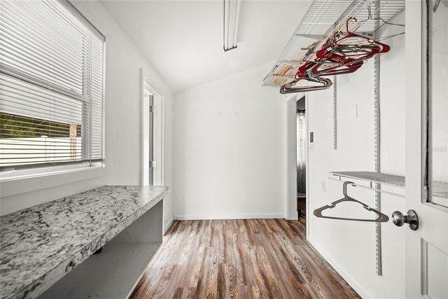 435 3RD STREET NW, Largo, FL 33770