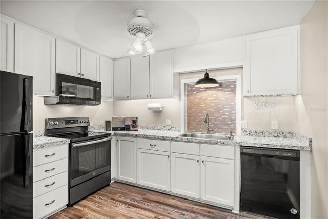 435 3RD STREET NW, Largo, FL 33770