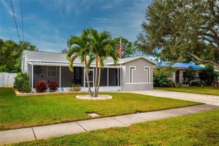 435 3RD STREET NW, Largo, FL 33770