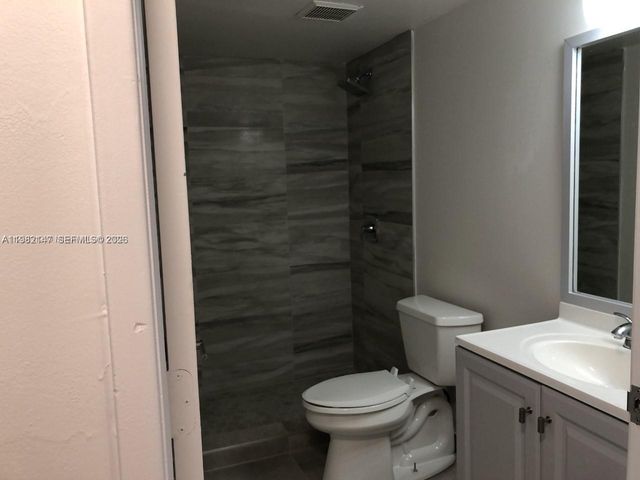 4744 NW 114th Ave 101, Doral, FL 33178