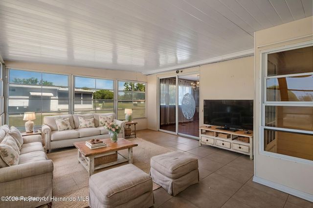 7460 Little Tee Lane, Brooksville, FL 34613