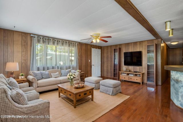 7460 Little Tee Lane, Brooksville, FL 34613