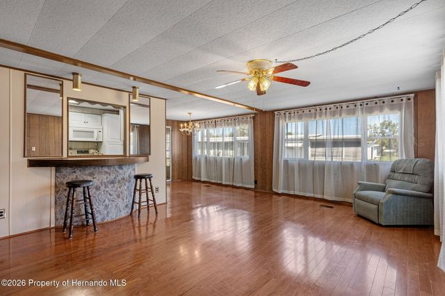 7460 Little Tee Lane, Brooksville, FL 34613