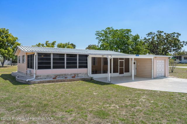 7460 Little Tee Lane, Brooksville, FL 34613