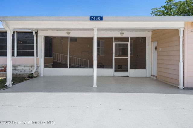 7460 Little Tee Lane, Brooksville, FL 34613