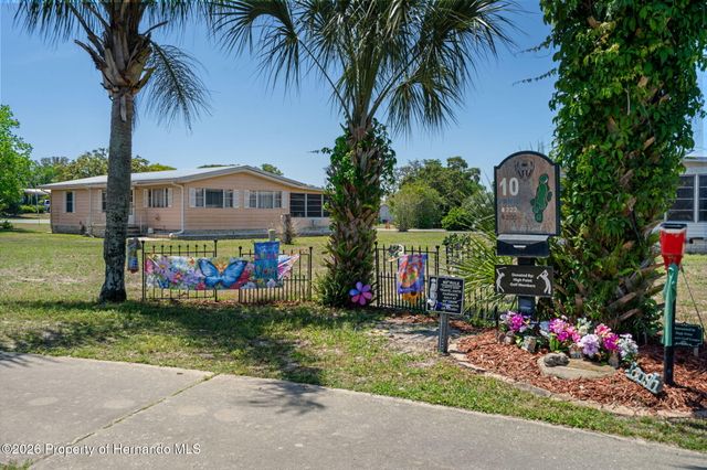 7460 Little Tee Lane, Brooksville, FL 34613