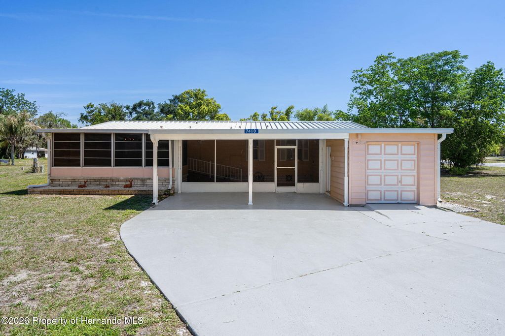 7460 Little Tee Lane, Brooksville, FL 34613