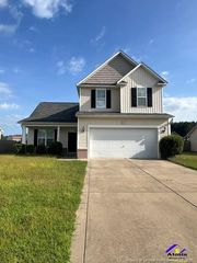 681 Broad Drive, Raeford, NC 28376