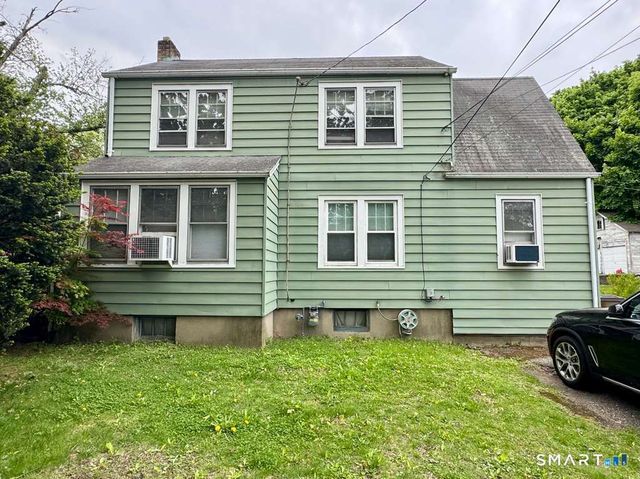 262 Hamilton Avenue, Stamford, CT 06902