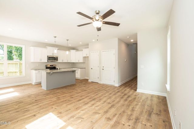 807 E Harnett Street, Dunn, NC 28334