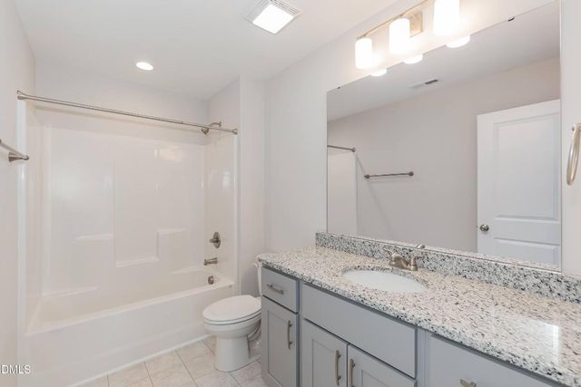 807 E Harnett Street, Dunn, NC 28334