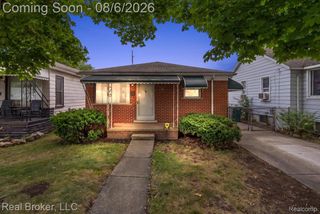2106 Reo Avenue, Lincoln Park, MI 48146