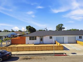 702 4 Oaklawn Avenue, Chula Vista, CA 91910