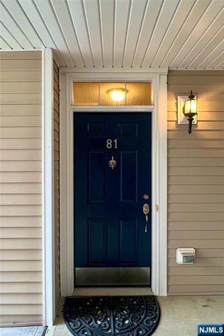 81 Autumn Way 20, Montvale, NJ 07645