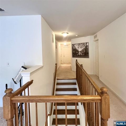 81 Autumn Way 20, Montvale, NJ 07645