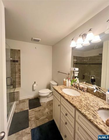 81 Autumn Way 20, Montvale, NJ 07645