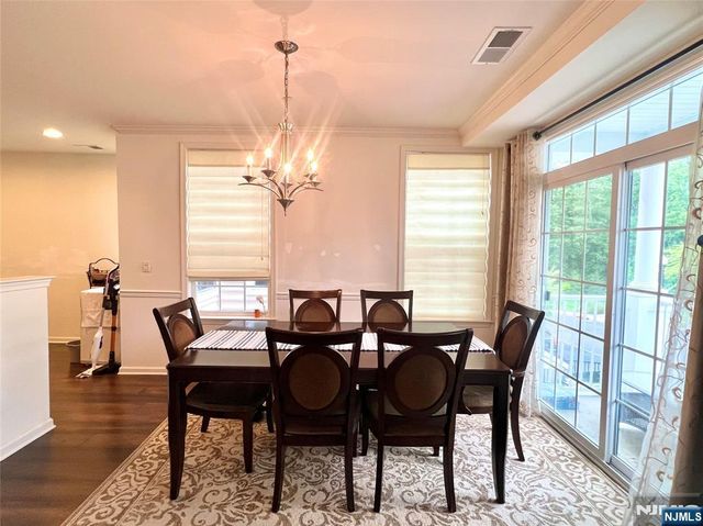 81 Autumn Way 20, Montvale, NJ 07645