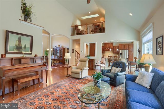 990 GRANDON WAY, Mechanicsburg, PA 17050