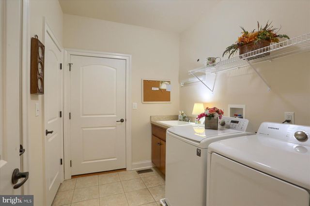 990 GRANDON WAY, Mechanicsburg, PA 17050